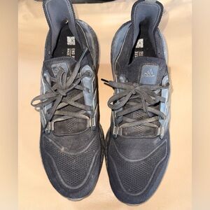 Adidas UltraBoost 22 Running Shoes Mens